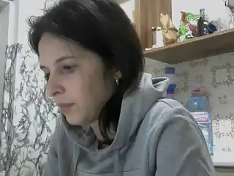 SexxyLety online show from March 9, 8:10 pm