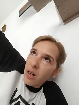 SexxyLety online show from October 15, 7:30 am