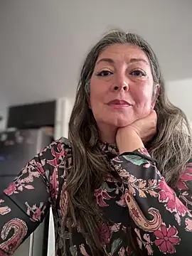 emma tour online show from February 3, 5:40 pm