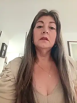 emma tour online show from April 15, 1:29 pm