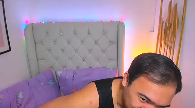 AsianZero online show from February 23, 5:18 pm