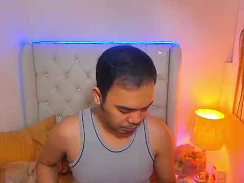 AsianZero online show from March 9, 5:50 pm