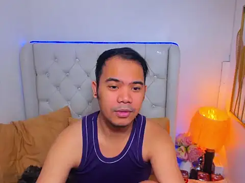 AsianZero online show from March 13, 9:16 am