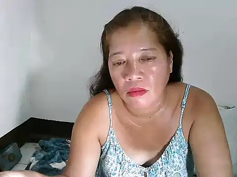 wethornypussy4u online show from February 3, 1:40 pm