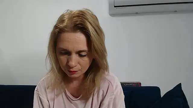 MysticCreature online show from March 10, 4:06 am