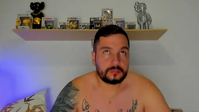 camilo restrepo21 online show from November 22, 1:26 am