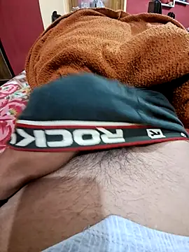 Snapshot of sunilaryan82 chatting on December 17, 4:57 pm sunilaryan82 online show from December 17, 4:57 pm