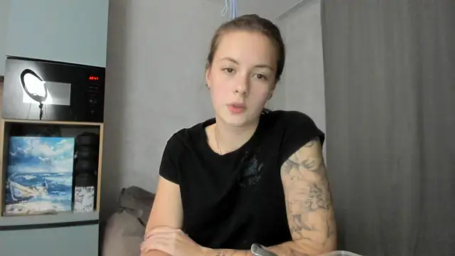 why again me online show from October 29, 7:48 pm