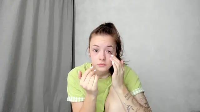 why again me online show from February 13, 8:16 pm