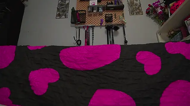 Snapshot of barbarah_ chatting on November 7, 10:26 am barbarah online show from November 7, 10:26 am