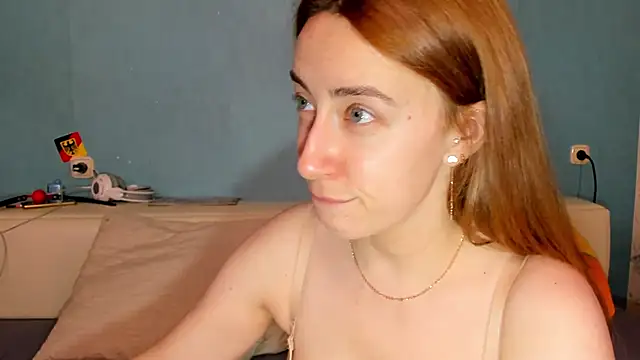 Snapshot of mimi_nati chatting on February 23, 7:17 pm mimi nati online show from February 23, 7:17 pm