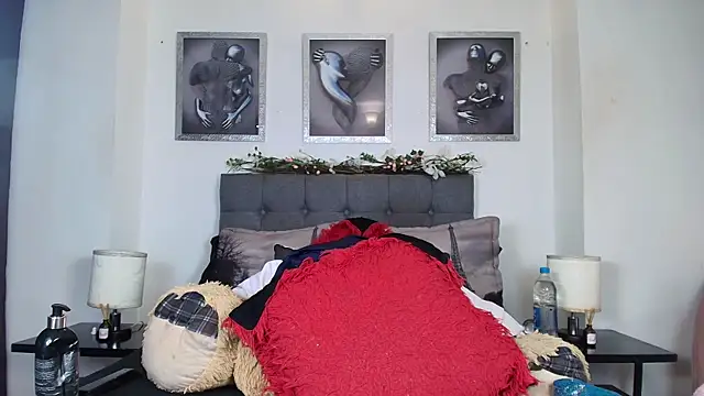 valerieharris online show from March 2, 11:42 pm