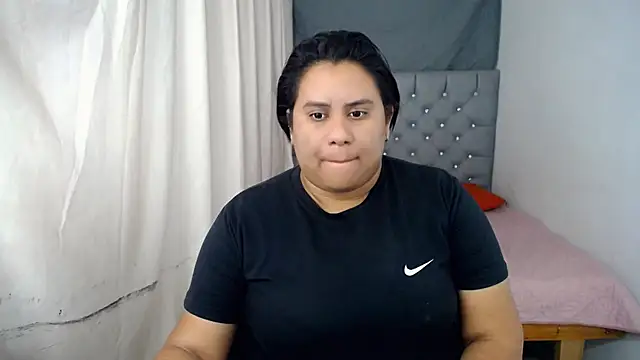 hotlesby4uxxx online show from January 16, 8:03 pm