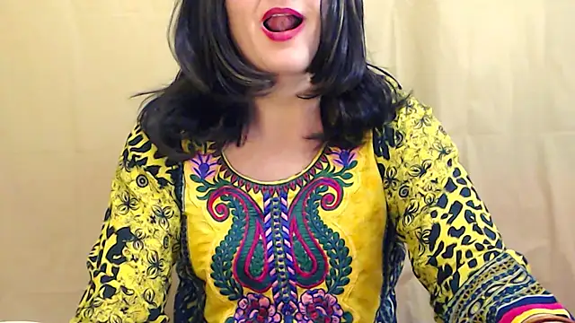 Snapshot of Fun4tipz chatting on February 19, 4:33 pm Fun4tipz online show from February 19, 4:33 pm