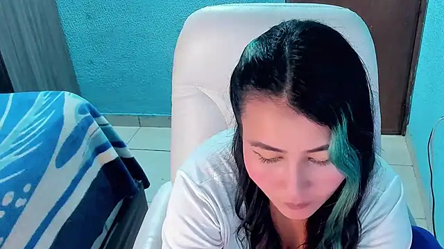 Snapshot of sweetana_ chatting on February 7, 5:29 pm sweetana online show from February 7, 5:29 pm