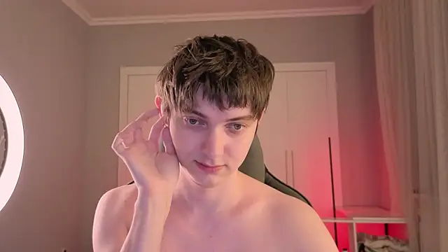 Snapshot of pjatteryd chatting on April 15, 7:58 pm pjatteryd online show from April 15, 7:58 pm