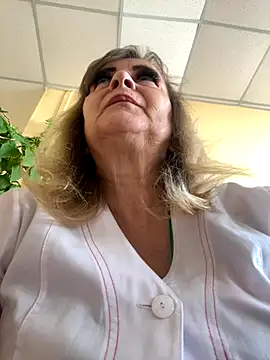 Irina2909xh online show from September 25, 7:45 am