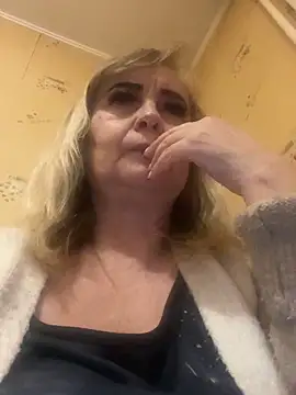 Irina2909xh online show from October 12, 9:36 pm