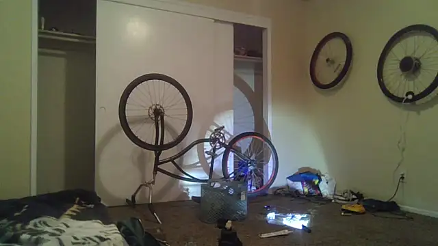 OscarbidD661 online show from May 9, 1:33 am