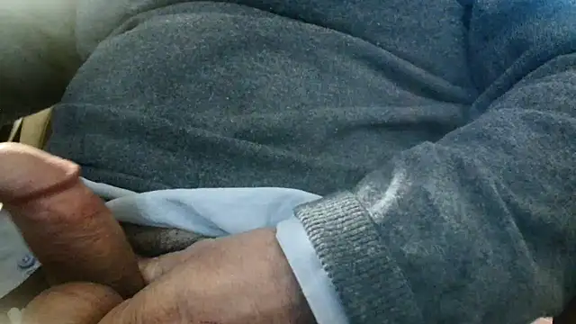 Snapshot of curcuro chatting on March 18, 4:37 pm curcuro online show from March 18, 4:37 pm