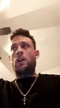 Snapshot of sxysixpack chatting on January 5, 5:51 am sxysixpack online show from January 5, 5:51 am