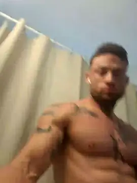 Snapshot of sxysixpack chatting on October 20, 2:17 pm sxysixpack online show from October 20, 2:17 pm