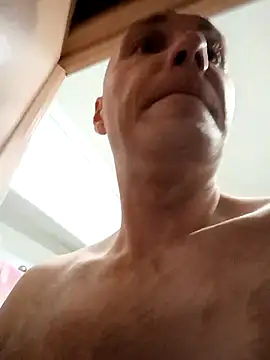 Snapshot of Sam_Colt chatting on December 15, 7:34 am Sam Colt online show from December 15, 7:34 am