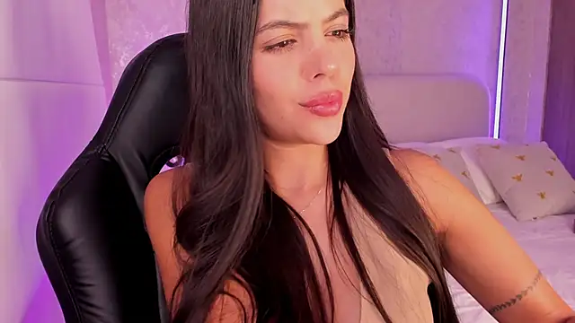Snapshot of salome__11 chatting on February 14, 6:45 am salome  11 online show from February 14, 6:45 am