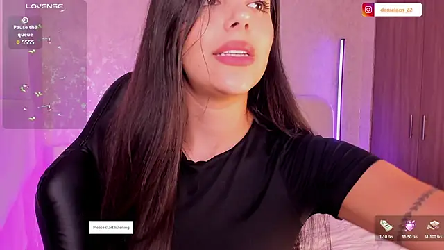 Snapshot of salome__11 chatting on March 4, 3:11 am salome  11 online show from March 4, 3:11 am