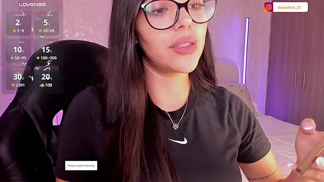 Snapshot of salome__11 chatting on March 20, 4:07 am salome  11 online show from March 20, 4:07 am