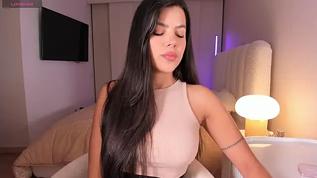 Snapshot of salome__11 chatting on September 18, 2:02 am salome  11 online show from September 18, 2:02 am