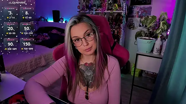 ChloeKohaku online show from February 17, 7:04 am