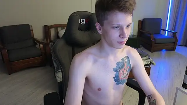 Snapshot of arlekincrop chatting on February 27, 6:31 pm arlekincrop online show from February 27, 6:31 pm