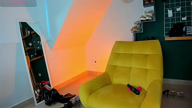 Ashley leon  online show from February 1, 12:48 pm