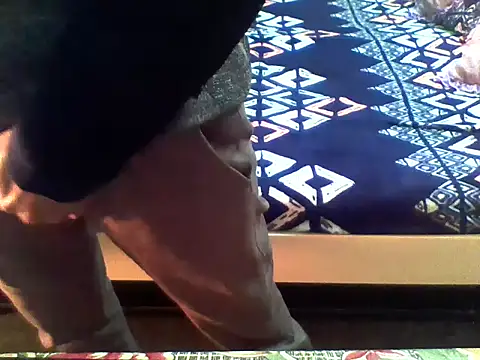 Snapshot of secretoxoxo chatting on January 10, 12:04 pm secretoxoxo online show from January 10, 12:04 pm