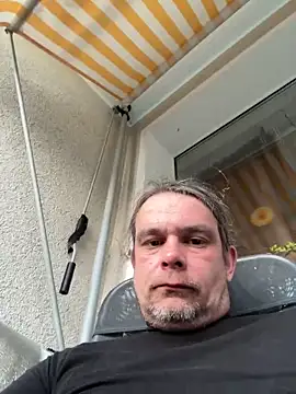 nymphoer1982 online show from May 9, 6:35 pm