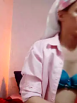 QueenSoreal online show from February 6, 4:47 pm