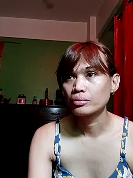 QueenSoreal online show from September 19, 4:40 pm