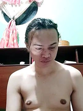 QueenSoreal online show from November 13, 4:28 pm