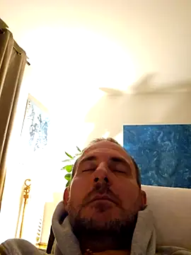 verylargecock online show from January 11, 5:18 pm