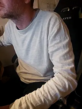 verylargecock online show from March 1, 6:37 am