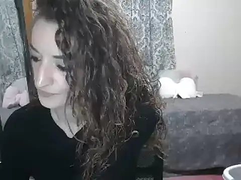 Snapshot of AshleyRain chatting on December 8, 9:52 pm AshleyRain online show from December 8, 9:52 pm
