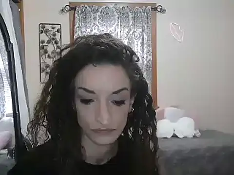 Snapshot of AshleyRain chatting on December 18, 7:19 pm AshleyRain online show from December 18, 7:19 pm