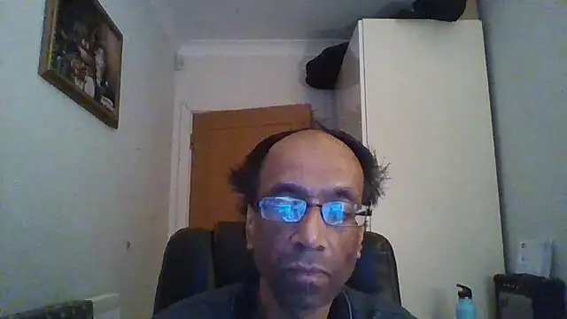 rauncher1 online show from December 18, 9:59 am