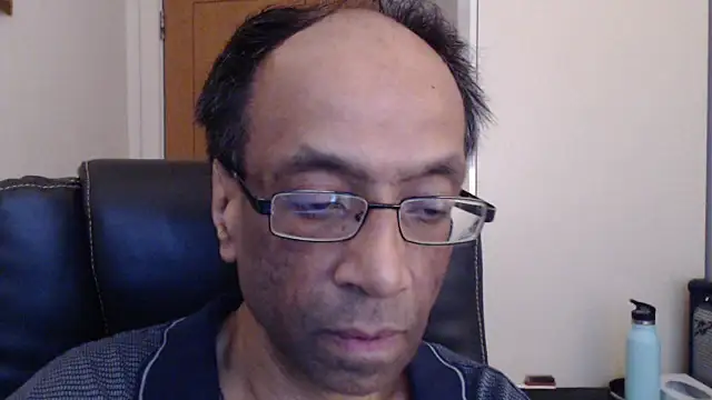 Snapshot of rauncher1 chatting on March 2, 8:54 am rauncher1 online show from March 2, 8:54 am