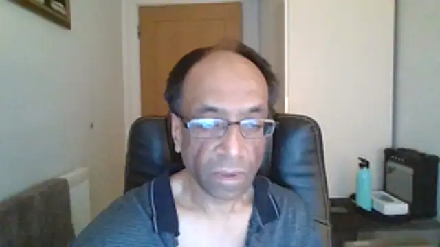 Snapshot of rauncher1 chatting on March 10, 8:52 am rauncher1 online show from March 10, 8:52 am