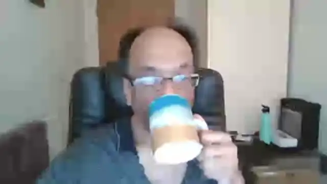 Snapshot of rauncher1 chatting on March 11, 9:04 am rauncher1 online show from March 11, 9:04 am