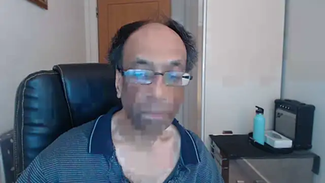 Snapshot of rauncher1 chatting on March 28, 9:20 am rauncher1 online show from March 28, 9:20 am