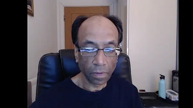 Snapshot of rauncher1 chatting on April 14, 8:09 am rauncher1 online show from April 14, 8:09 am