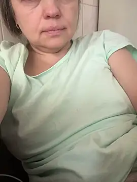 Snapshot of Susanel chatting on February 22, 12:19 pm Susanel online show from February 22, 12:19 pm